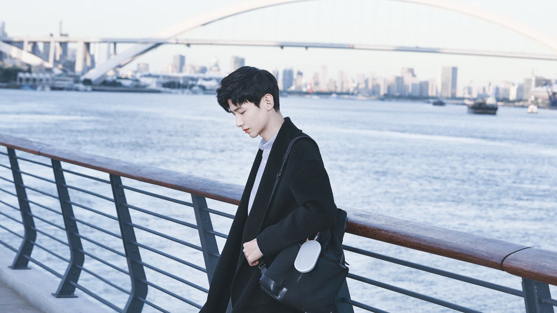 东瀛之殇与红黑血脉,欧冠半决赛的文明对抗密码